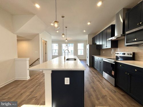 17956 Alicia Ave, Dumfries, VA, 22026-3402 | Card Image