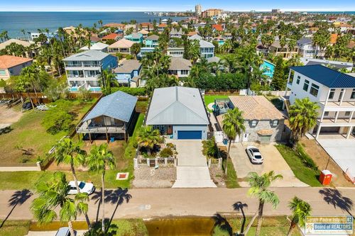 220 W Lantana St., South Padre Island, TX, 78597 | Card Image