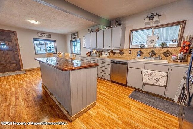 786 Colorado St, House other with 2 bedrooms, 2 bathrooms and null parking in Craig CO | Image 12