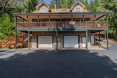 18720 Circle View Dr, Pioneer, CA, 95666-9628 | Card Image