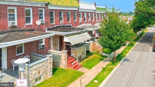 3016 Poplar Ter, BALTIMORE, MD, 21216-2747 | Card Image