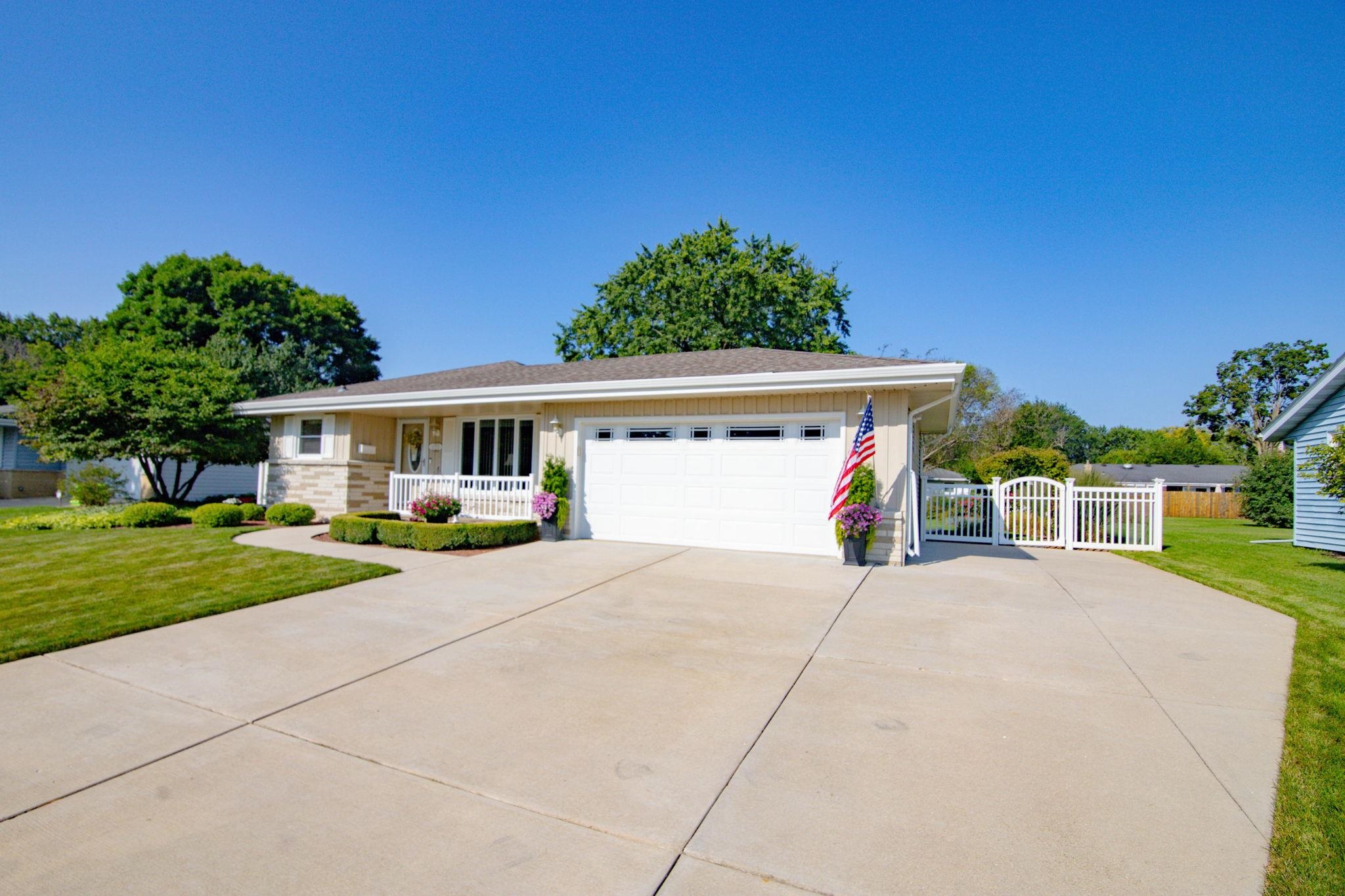 Ontario Dr, Janesville, WI 53545