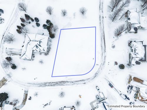 4231 Wolverine Dr, Williamsburg, MI, 49690-9286 | Card Image