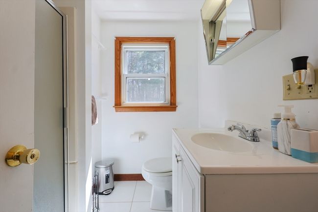 2 Rose Ave, House other with 3 bedrooms, 2 bathrooms and 4 parking in Bellingham MA | Image 18