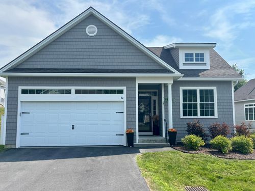 32 Edgewood Brook Road, Barre Town, VT, 05641 | Card Image