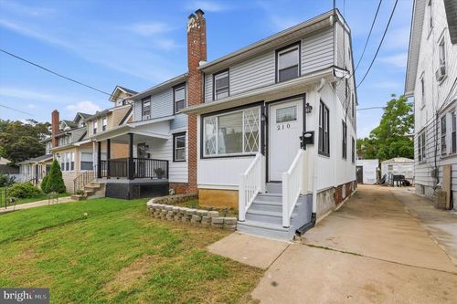 210 Marshall Ave, COLLINGDALE, PA, 19023-3210 | Card Image