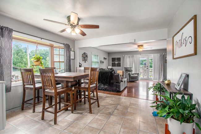 23431 Shurte St, House other with 3 bedrooms, 2 bathrooms and null parking in Cassopolis MI | Image 9