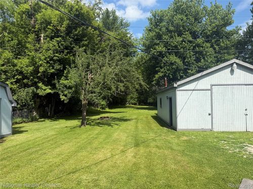 7683 Beck Rd, Van Buren Township, MI, 48111-1206 | Card Image