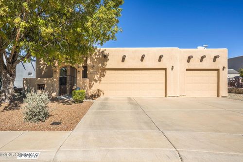 4486 Camino Dos Vidas, Las Cruces, NM, 88012-7605 | Card Image