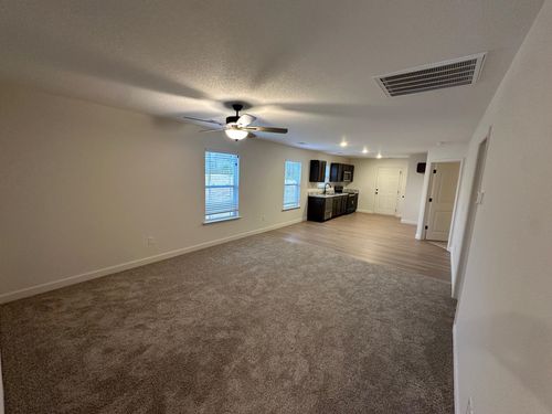 524 Molly Parker Ln, Spartanburg, SC, 29301-1198 | Card Image