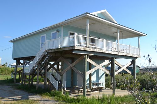 155 Carondelet Ln, Grand Isle, LA, 70358-9759 | Card Image