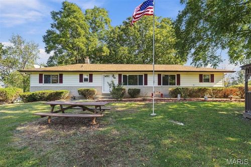 3730 Miller Road, Arnold, MO, 63010 | Card Image