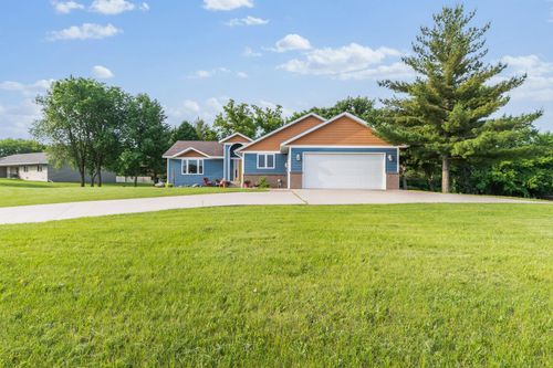 2820 Wilderness Ridge Rd Se, Alexandria, MN, 56308-8972 | Card Image