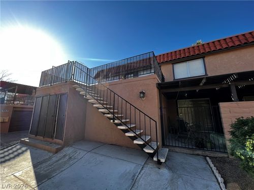 d-6630 Bubbling Brook Dr, Las Vegas, NV, 89107-1164 | Card Image