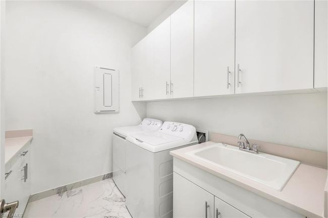12243 Lotus Ave, House other with 3 bedrooms, 3 bathrooms and 2 parking in NAPLES FL | Image 28