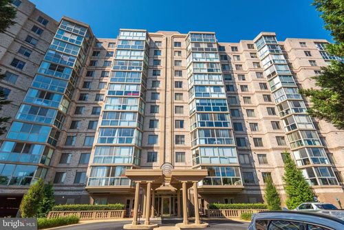 unit-815-19385 Cypress Ridge Ter, LEESBURG, VA, 20176-5168 | Card Image