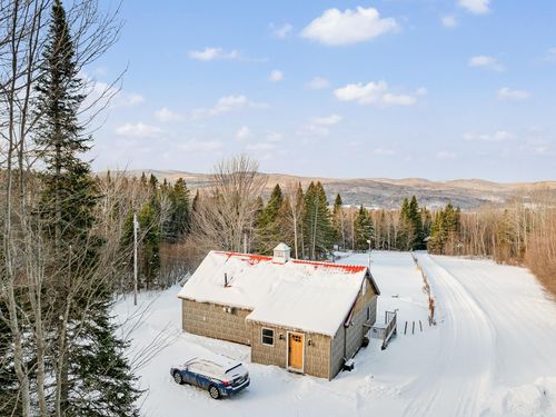 711 Piper Hill Rd, Stewartstown, NH, 03576-5248 | Card Image