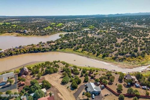8283 Arrowhead Place, Show Low, AZ, 85901 | Card Image
