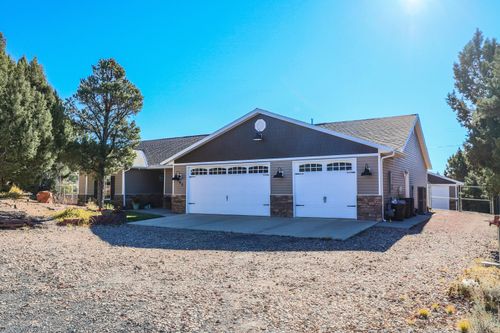 202 E Rye Dr, Central, UT, 84722-3115 | Card Image