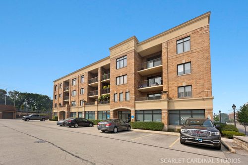 305-123 W Saint Charles Rd, Lombard, IL, 60148-7416 | Card Image