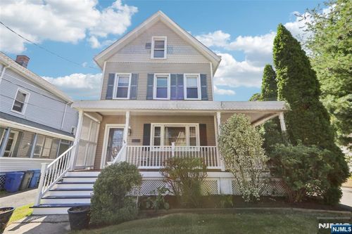 7 Clinton St, Morristown, NJ, 07960-6803 | Card Image