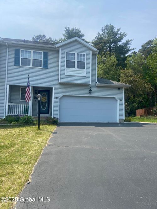9 Fairwood Dr, Queensbury, NY, 12804-2176 | Card Image