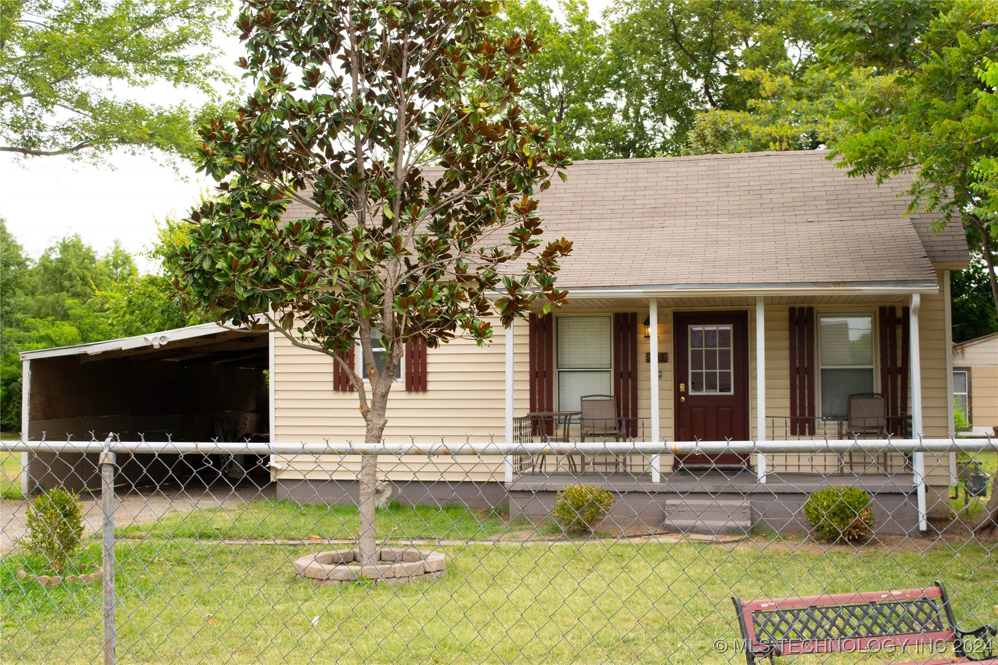 Darlington Pl, Tulsa, OK 74115