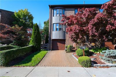 0 - 377 Fingerboard Road, Condo with 3 bedrooms, 1 bathrooms and null parking in Staten Island NY | Image 1