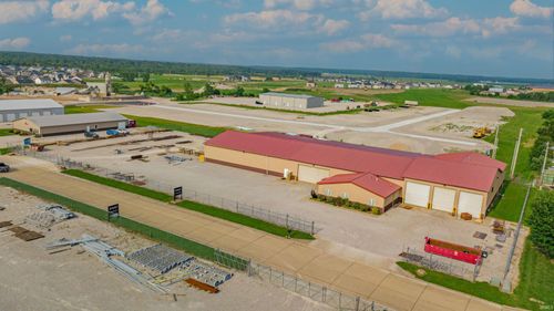 3298 Commerce Drive, Newburgh, IN, 47630 | Card Image