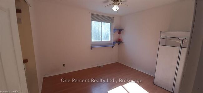111 Calderwood Dr, House other with 3 bedrooms, 2 bathrooms and 4 parking in Kingston ON | Image 18
