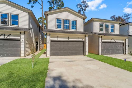 8155 Crestview Dr, Houston, TX, 77028-2605 | Card Image