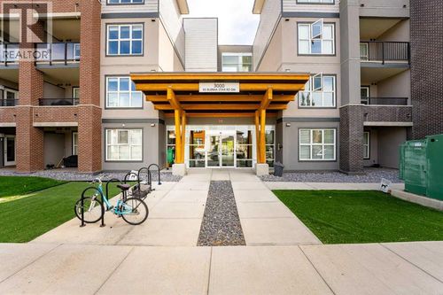 1113-95 Burma Star Rd Sw, Calgary, AB, T3E8A9 | Card Image