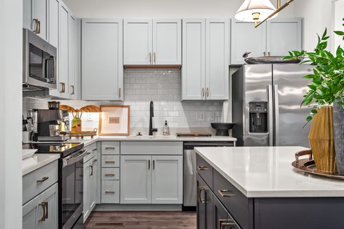 1268 3rd Ave S, Nashville, TN, 37210-4104 | Card Image