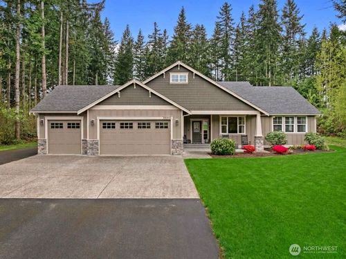 26410 12th Dr Nw, Stanwood, WA, 98292-8701 | Card Image