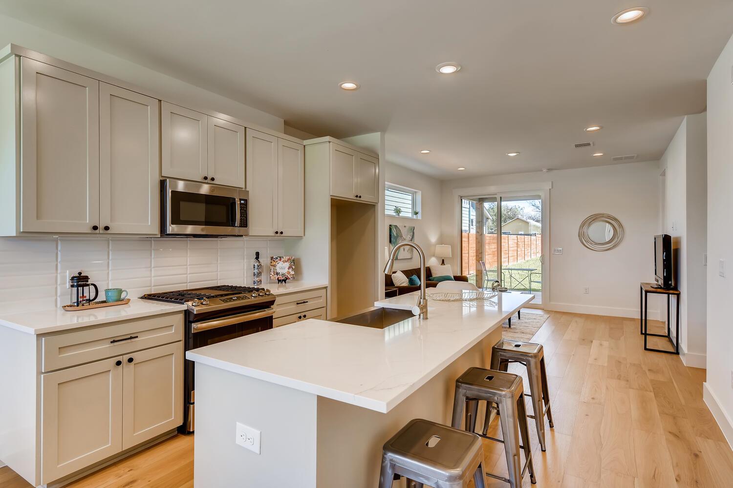 Residential Income in Austin 2