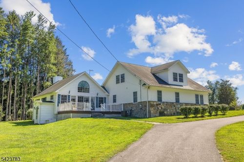 2 Spring Brook Ln, Glen Gardner, NJ, 08826-3297 | Card Image