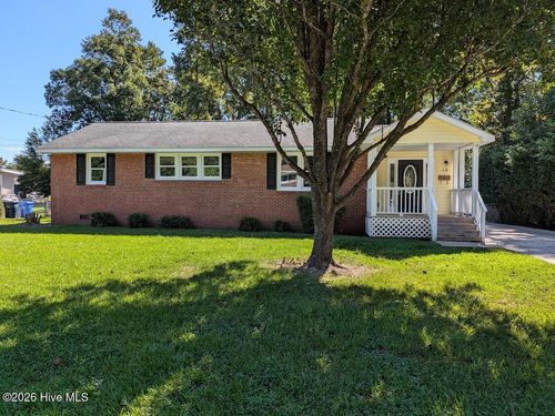 18 Bosco Dr, Jacksonville, NC, 28540-3774 | Card Image