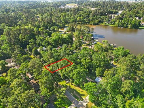 00 Arrowhead Dr, Montgomery, TX, 77316 | Card Image