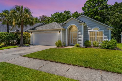 1532 Wellesley Cir, Mount Pleasant, SC, 29466-9081 | Card Image
