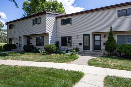 6628 Offshore Drive, Madison, WI, 53705 | Card Image