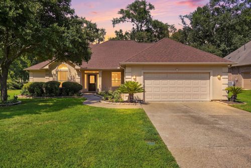 156 April Waters Dr W, Montgomery, TX, 77356-8832 | Card Image
