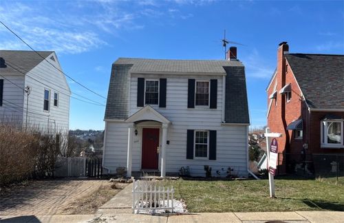 1656 Seaton Street, Brookline, PA, 15226 | Card Image