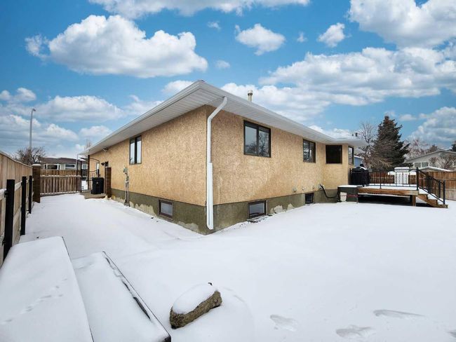 415 8 Street N, House other with 4 bedrooms, 3 bathrooms and 4 parking in Picture Butte AB | Image 41