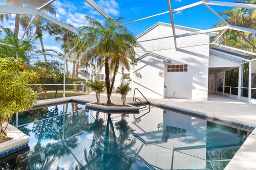 1148 Wild Cherry Ln, Wellington, FL, 33414-7904 | Card Image