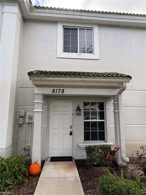 8178 Pacific Beach Dr, FORT MYERS, FL, 33966-7954 | Card Image