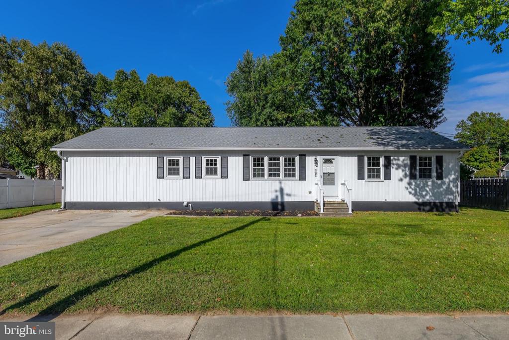Fordham Rd, Pennsville, NJ 08070