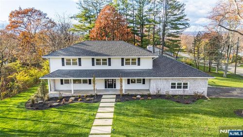 183 Park Ave, West Caldwell, NJ, 07006-7813 | Card Image