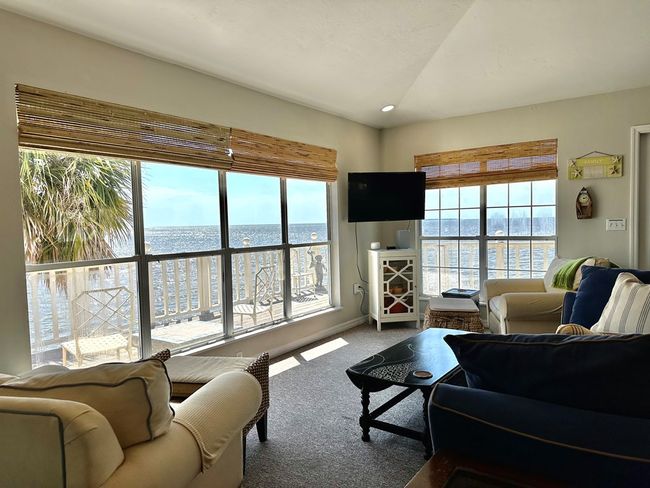 660 1 St St, House other with 3 bedrooms, 4 bathrooms and null parking in CEDAR KEY FL | Image 18