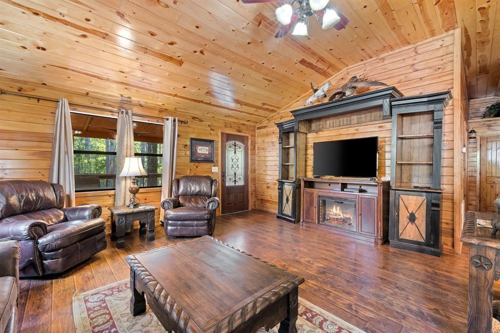 Residential in Broken Bow