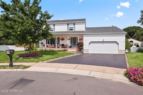 31 Kentucky Dr, Hazlet, NJ, 07730-2245 | Card Image